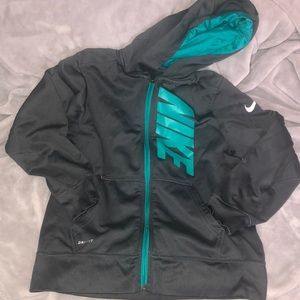 NIKE sweater